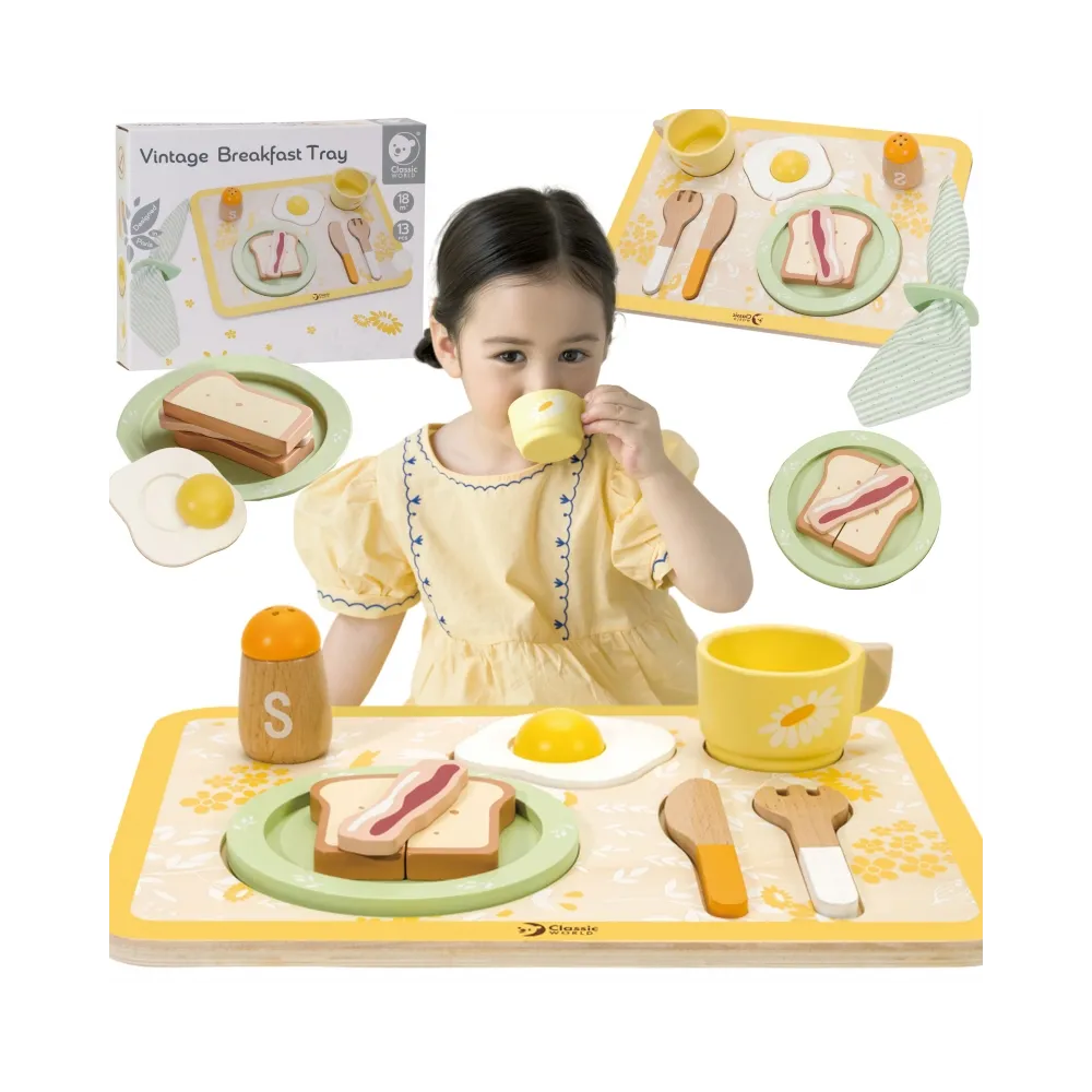 Drewniany talerzyk w zestawie śniadaniowym dla dzieci
