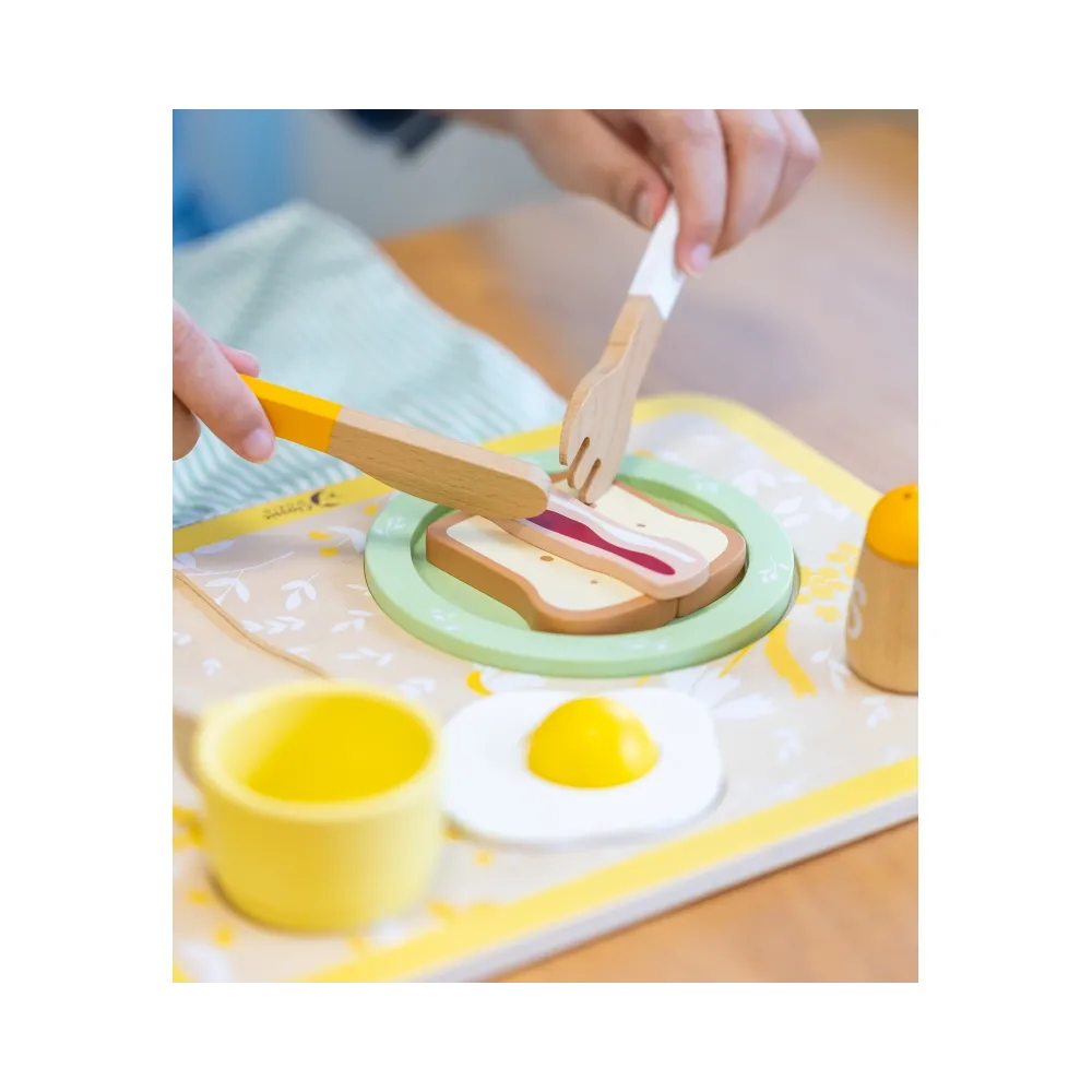 Jajko do zabawy składające się z dwóch części