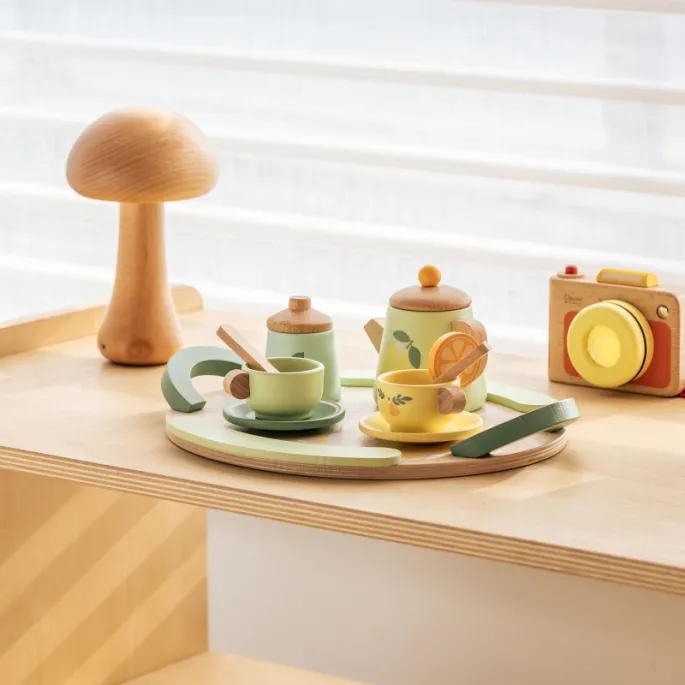 Elegancka taca z kwiatowymi wzorami w zestawie