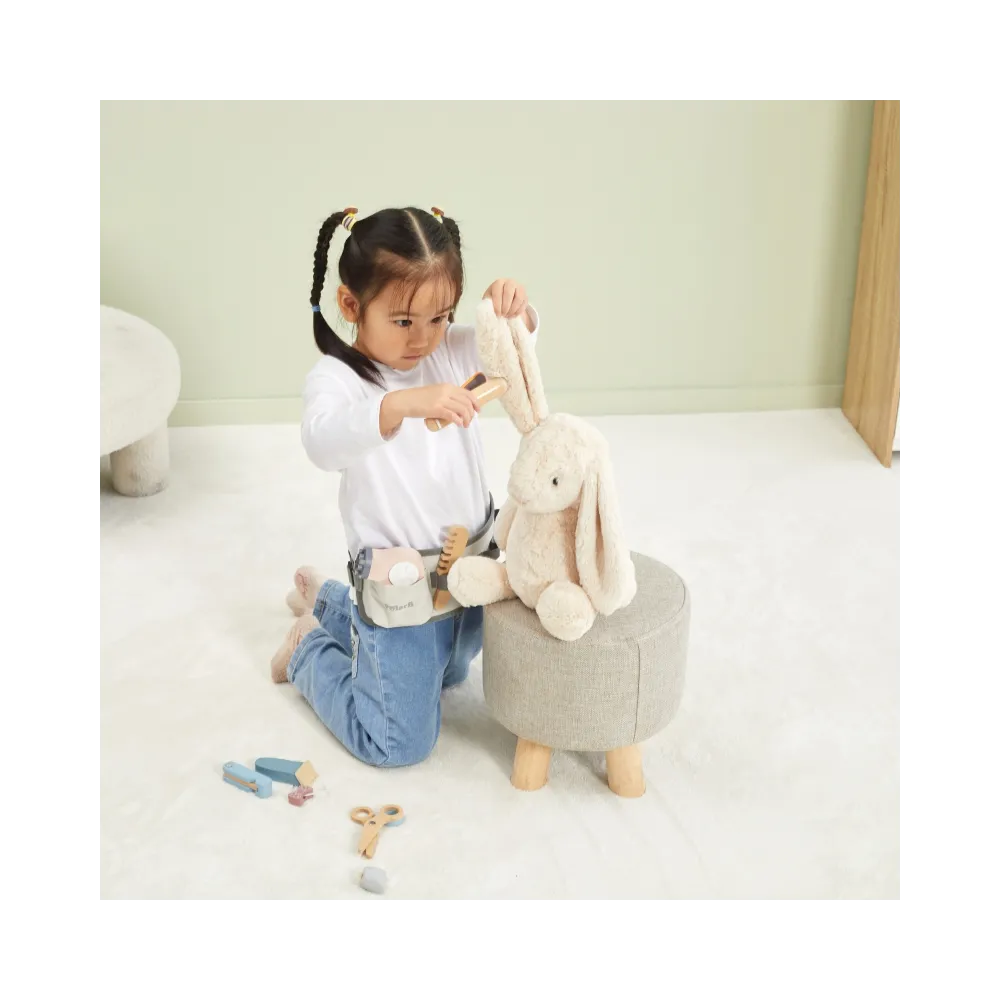 Kreatywna zabawa z zestawem fryzjerskim