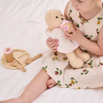 Zestaw do odgrywania ról dla dzieci z lalkami