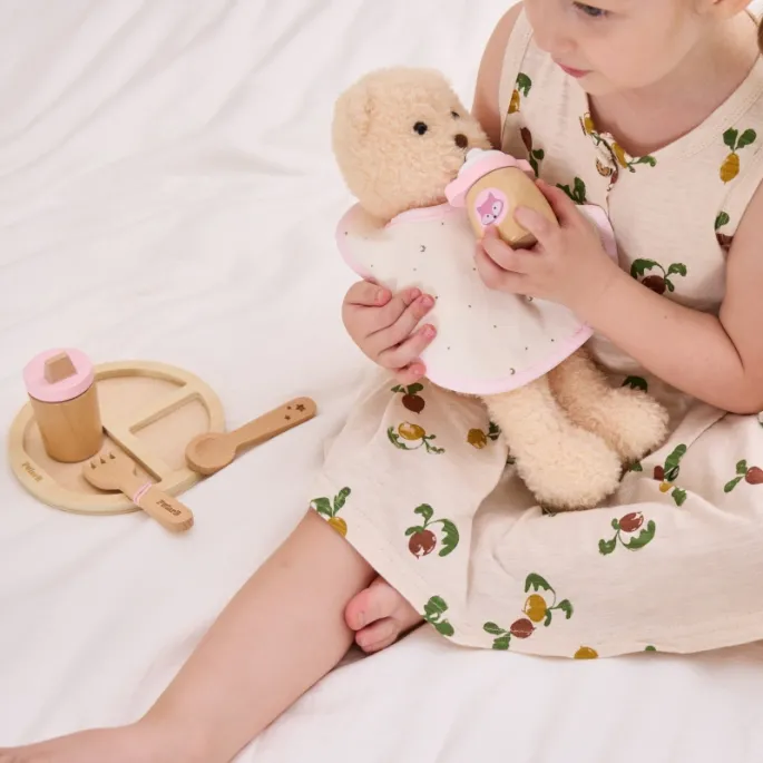 Zestaw do odgrywania ról dla dzieci z lalkami