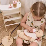 Drewniane akcesoria do karmienia lalki dla maluchów