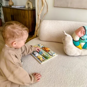 Zabawka rozwijająca logiczne myślenie