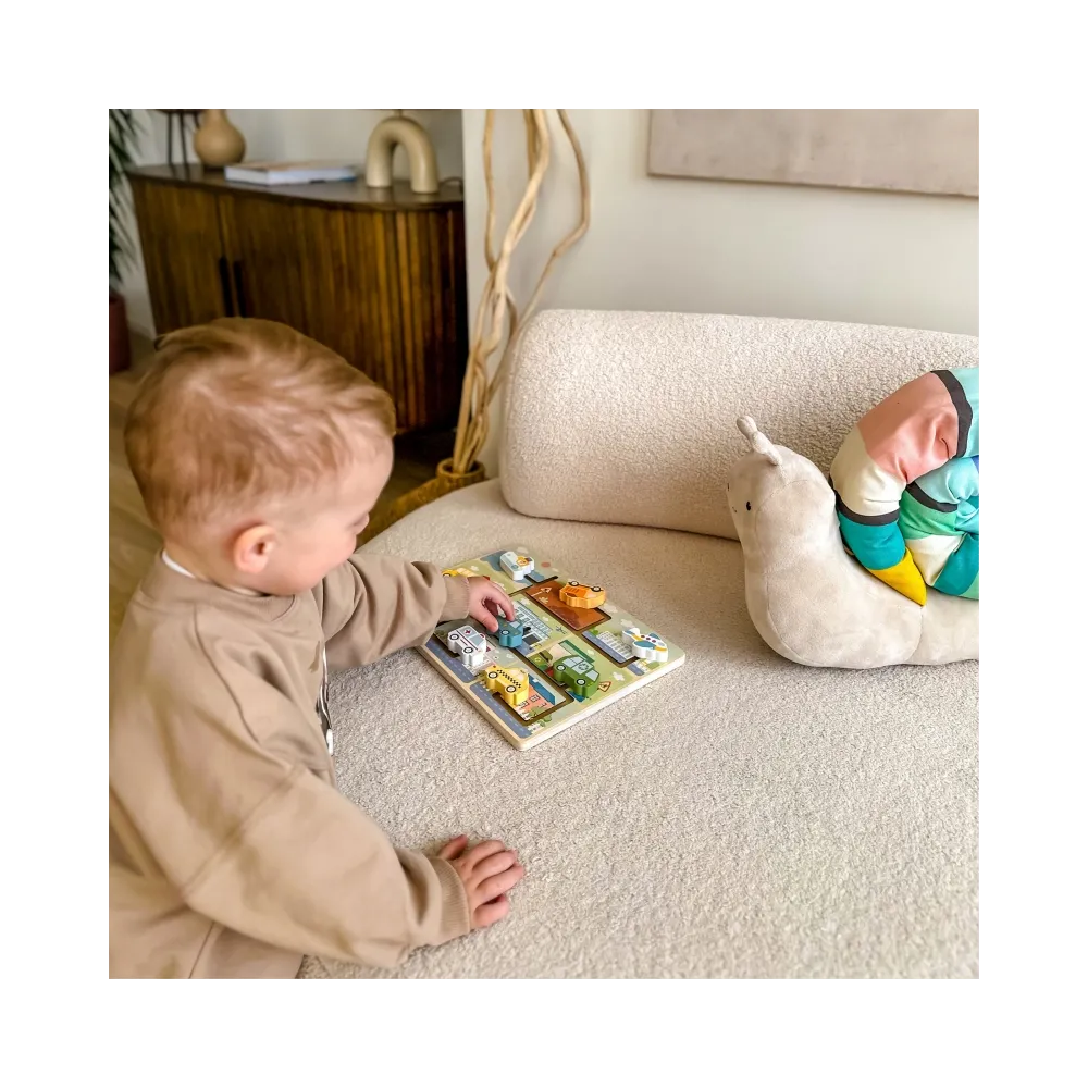 Zabawka rozwijająca logiczne myślenie