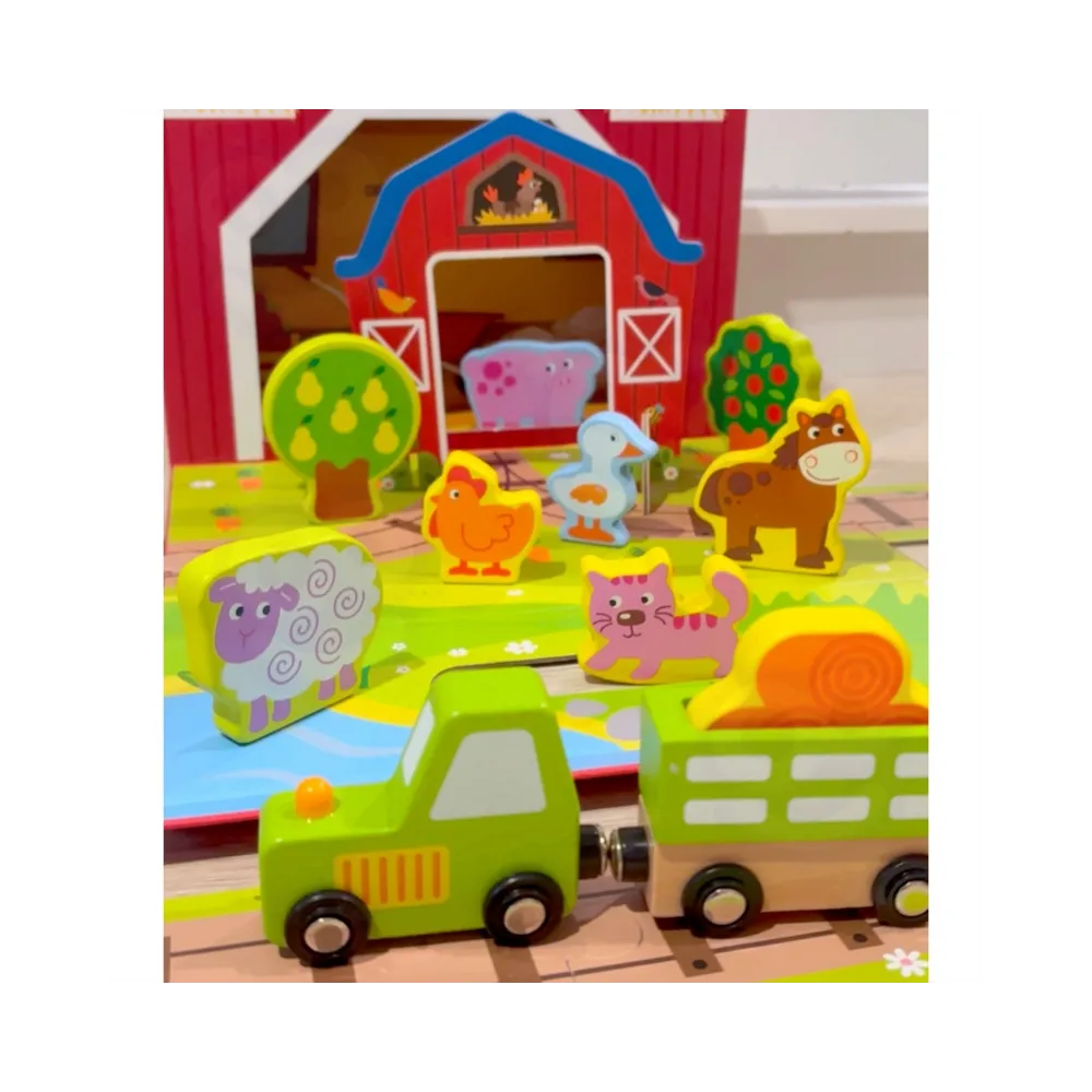 Interaktywny zestaw z figurkami zwierząt