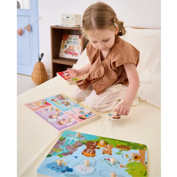 Interaktywne puzzle rozwijające umiejętności manualne.