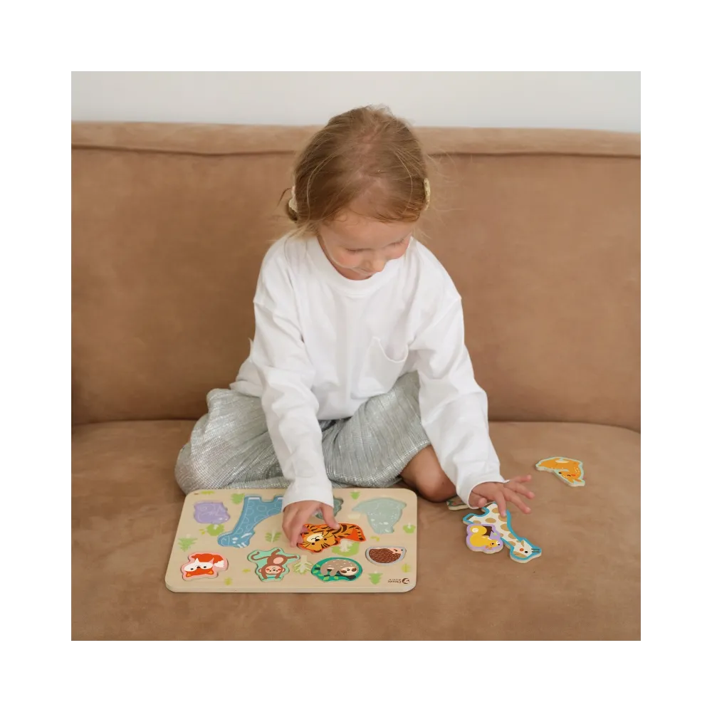 Zabawa edukacyjna rozwijająca zdolności manualne maluchów