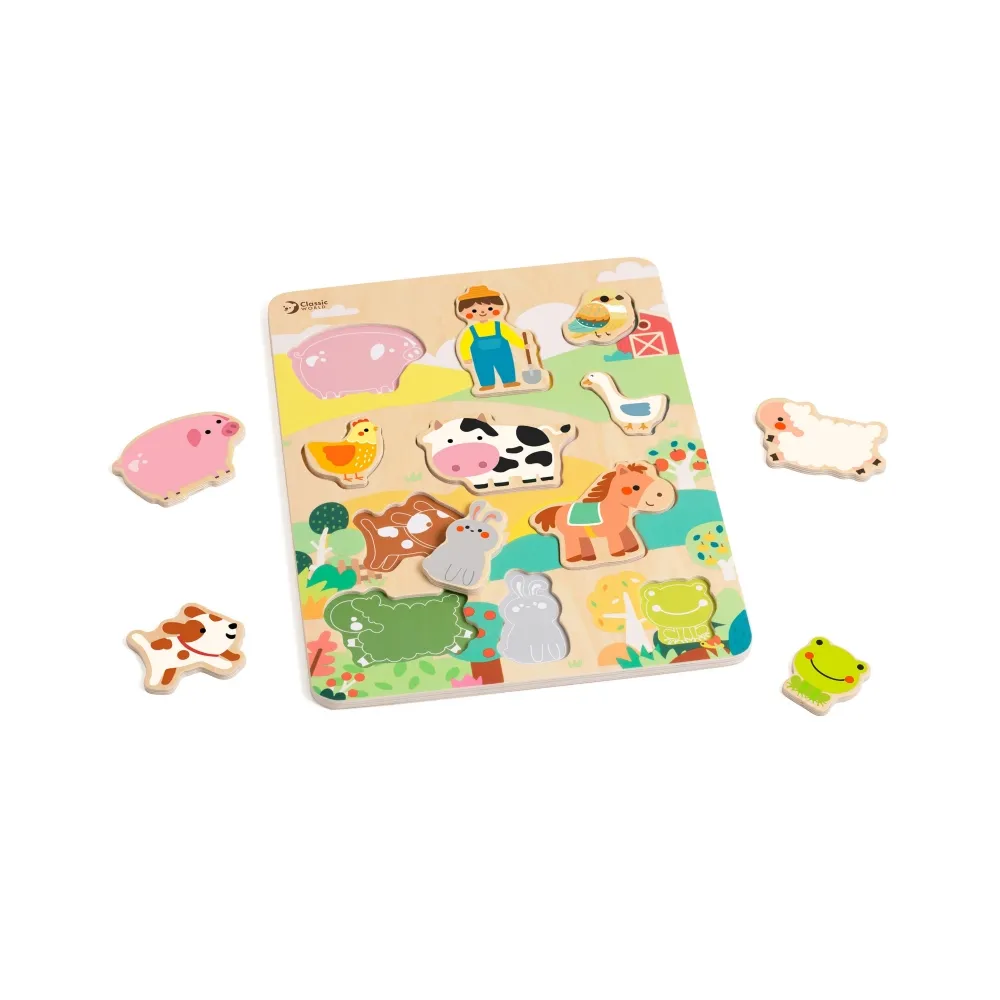 Drewniana układanka z figurkami zwierząt na farmie