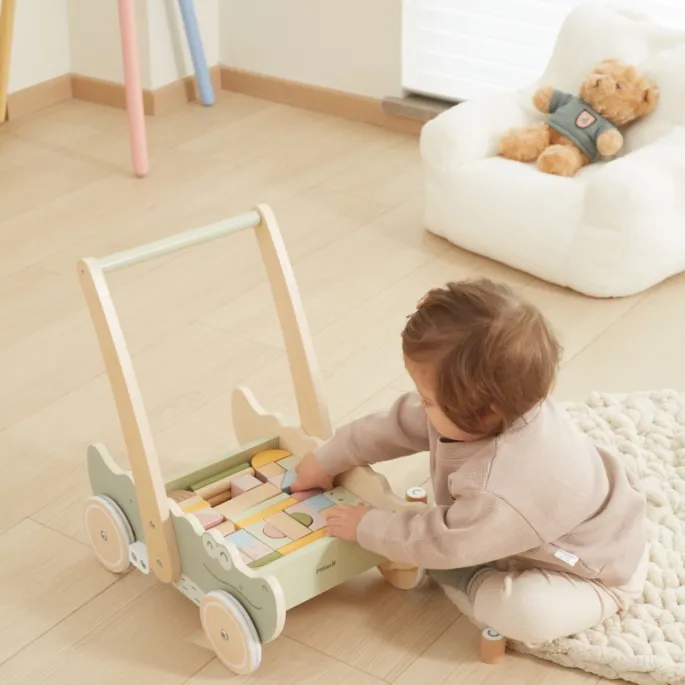 Idealny dla maluchów w pierwszych krokach