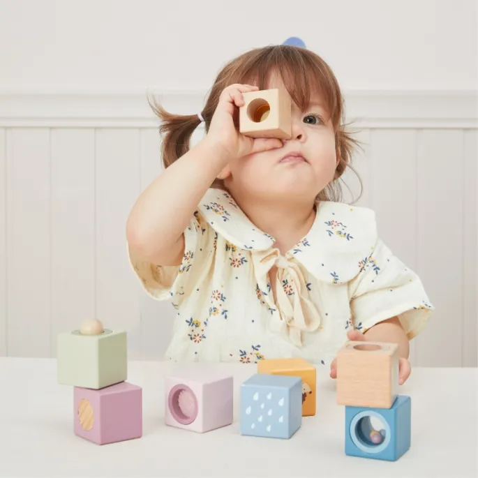 Pastelowe klocki sensoryczne wspierające rozwój