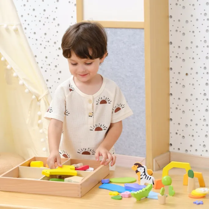 Drewniane figurki zwierząt w zestawie klocków