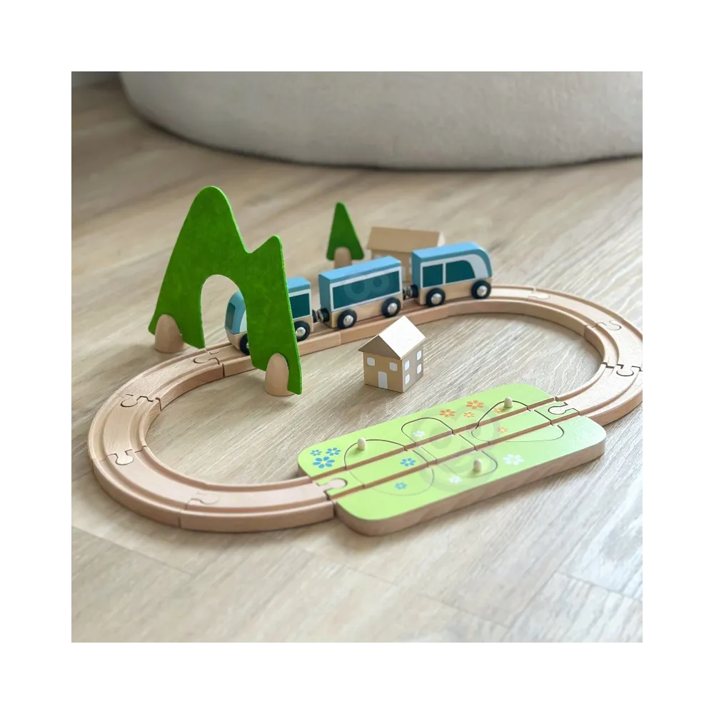 CLASSIC WORLD Zestaw Kolejka Tor Drewniany Pociąg + Sorter Kształtów 40 el.