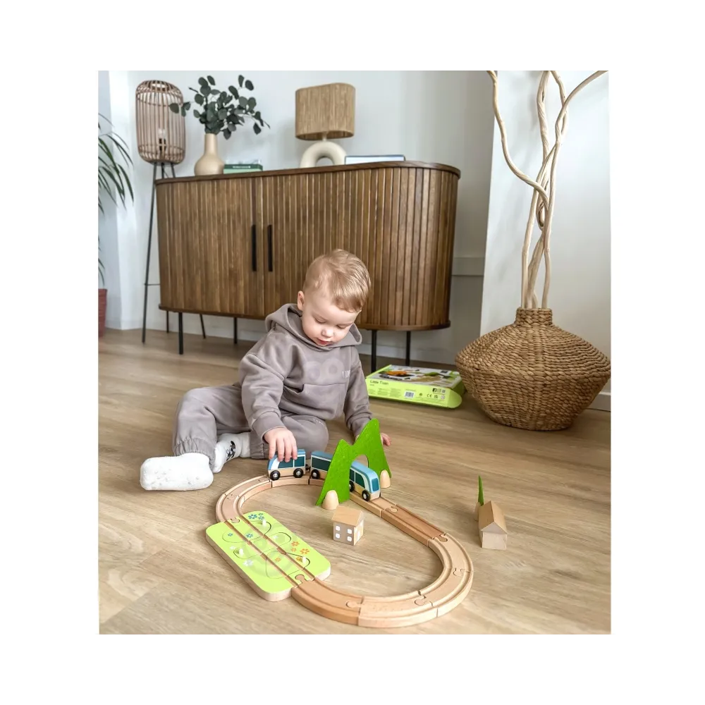 CLASSIC WORLD Zestaw Kolejka Tor Drewniany Pociąg + Sorter Kształtów 40 el.