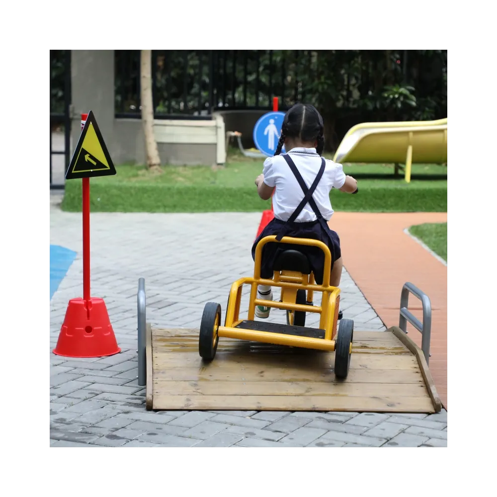 CLASSIC WORLD EDU Drewniany Mostek Rampowy Najazd Droga Tor dla Rowerów