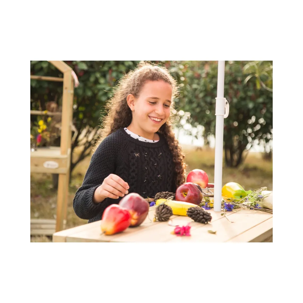 Edukacyjna kuchnia zabawkowa z impregnowanego drewna dla najmłodszych