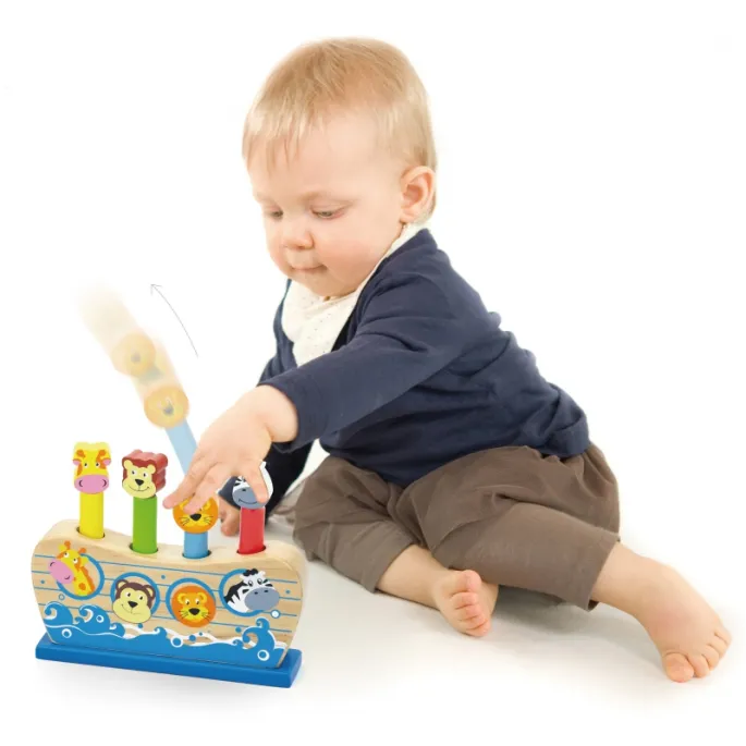 Kolorowe skaczące zwierzątka z drewna