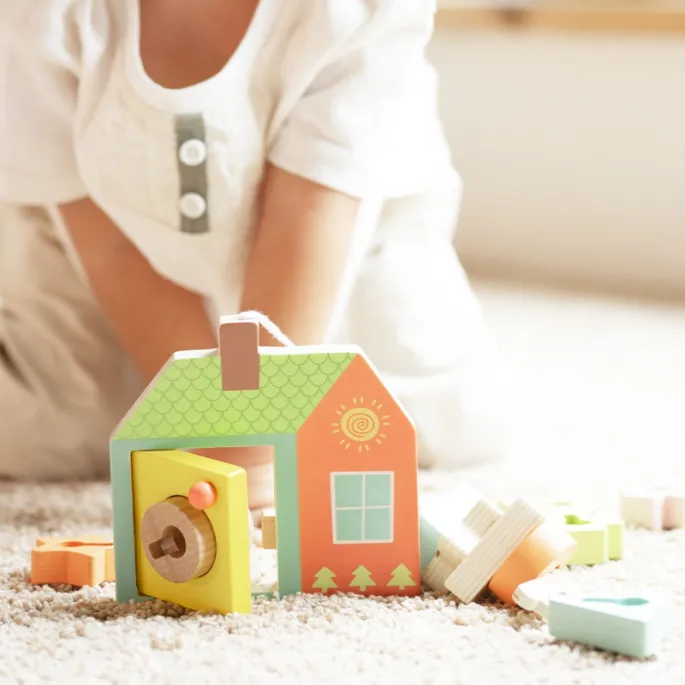 Edukacyjne klocki do nawlekania