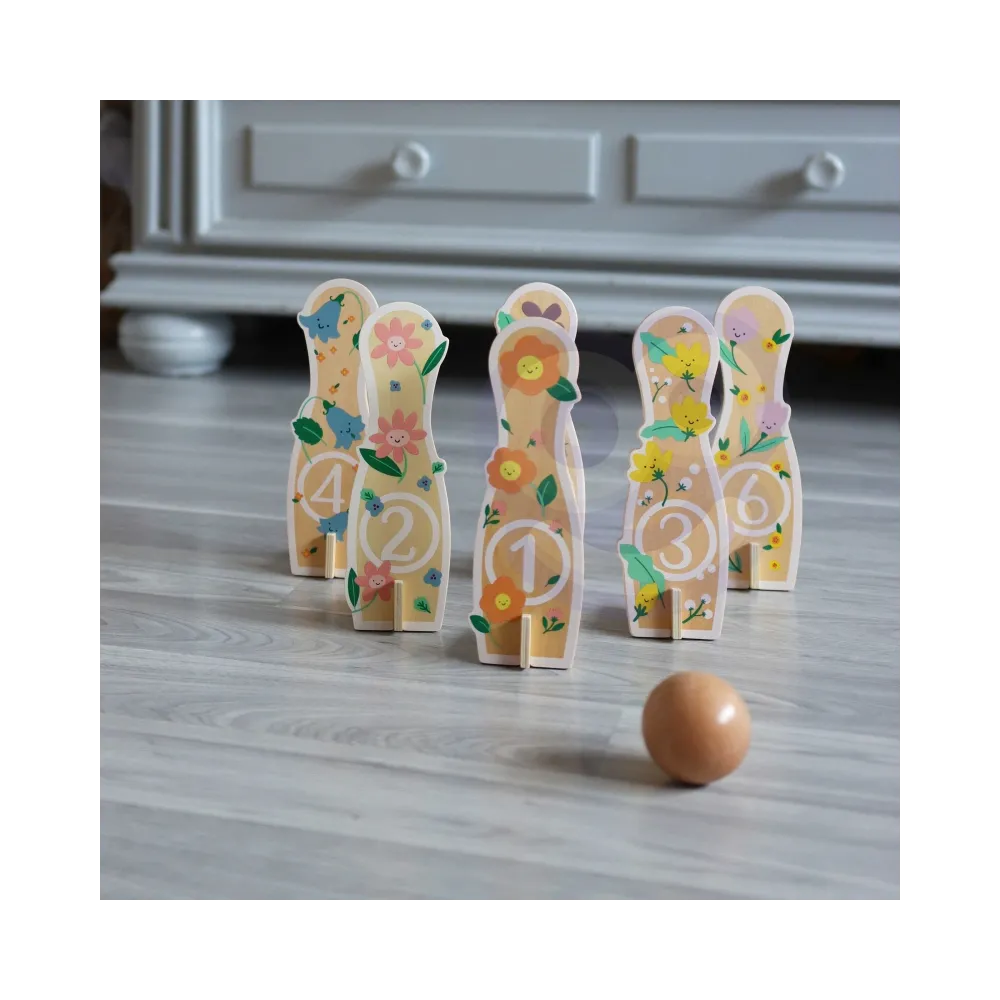 CLASSIC WORLD Wooden Bowling Game for Children 6 pcs + Ball