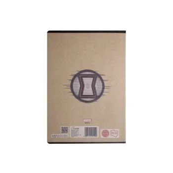 Zeszyt A5 w linie idealny do szkoły z bohaterami Avengers na okładce