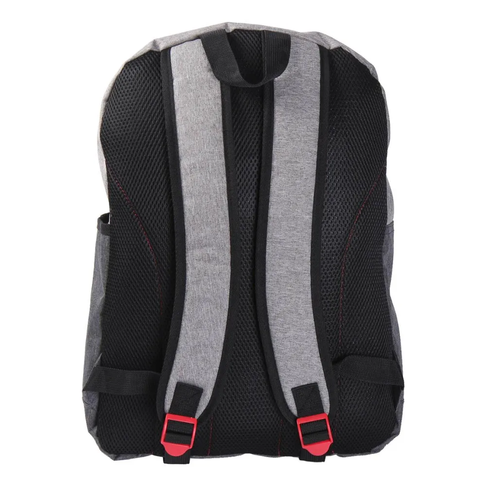 Wygodny i kolorowy plecak Myszka Mickey na wycieczkę lub do szkoły