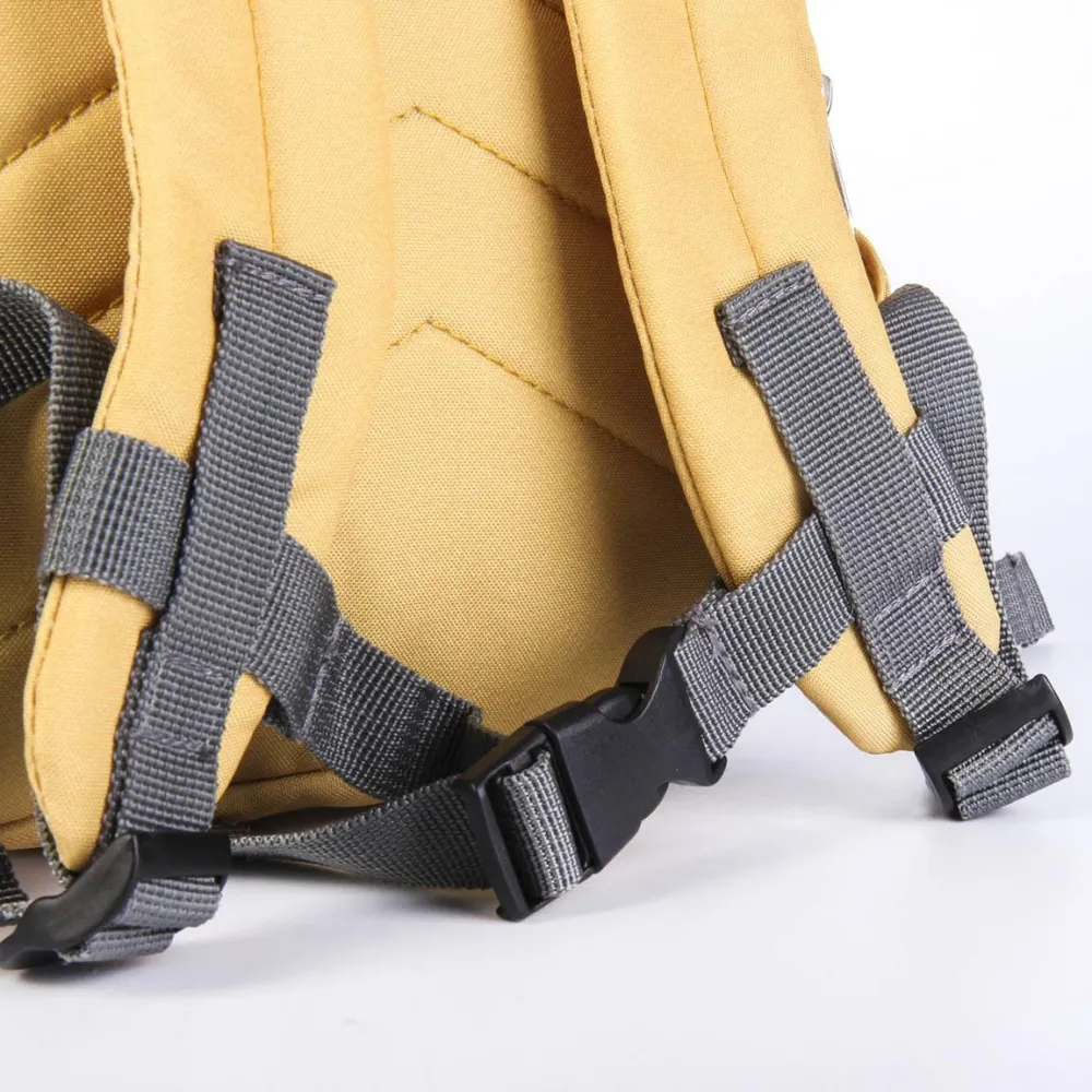 Plecak przedszkolny z grafiką Bambi gotowy na wyjście do przedszkola