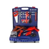 Wiertarka i imadło w komplecie zabawkowego zestawu narzędziowego