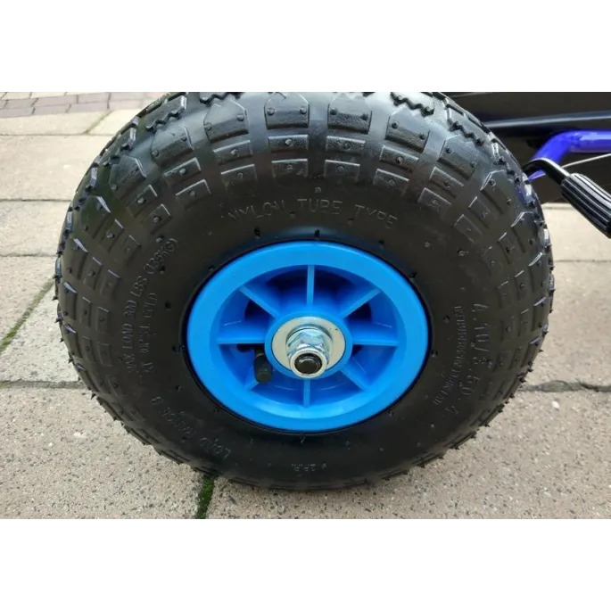 detal siedziska z regulacją w gokarcie a-15 niebieskim