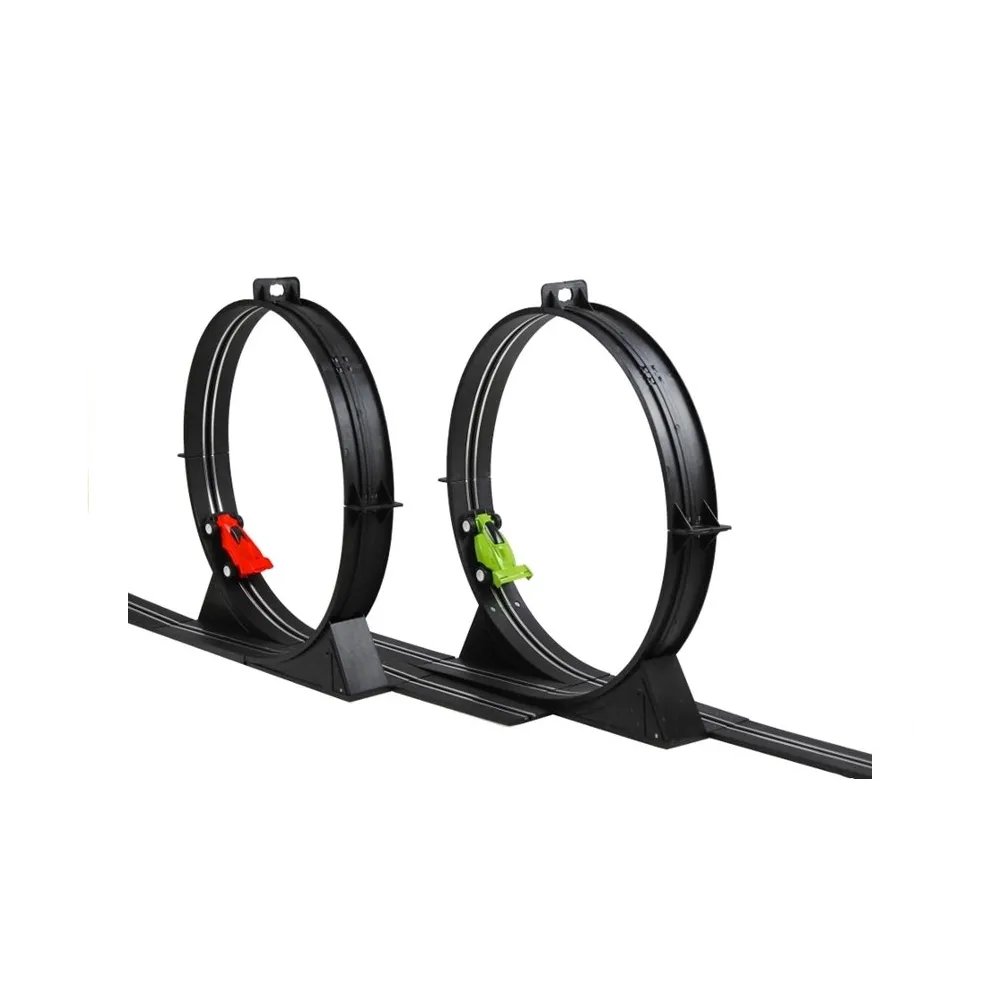 Licznik okrążeń i joysticki sterujące przy torze wyścigowym