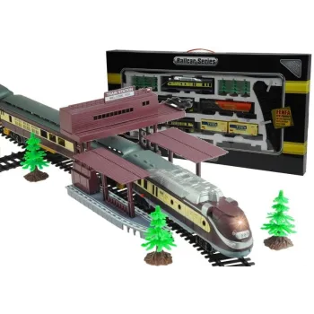 Ogromna kolejka FENFA z lokomotywą i czterema wagonami na torach