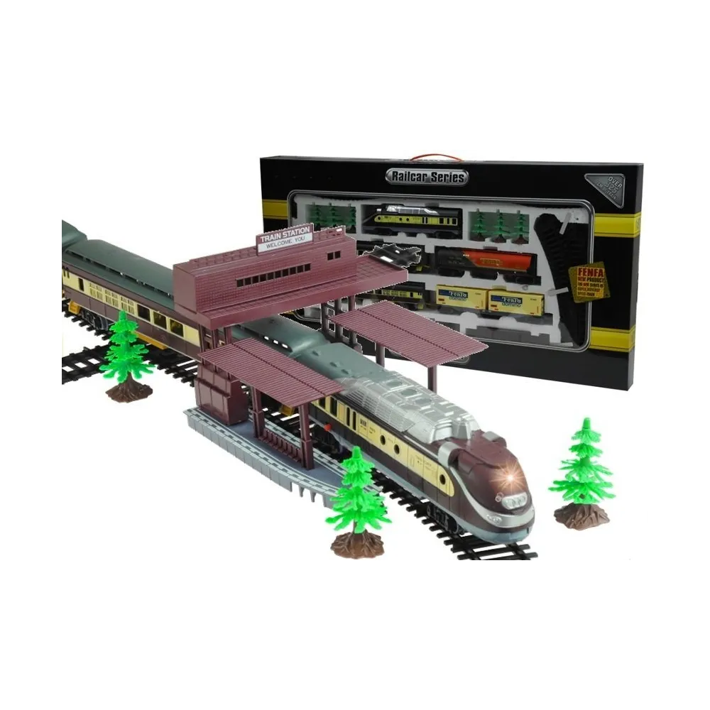 Ogromna kolejka FENFA z lokomotywą i czterema wagonami na torach