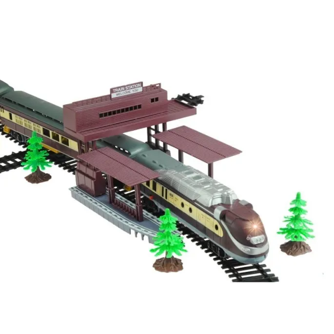 Zestaw pociągowy FENFA z drzewkami i elementami krajobrazu