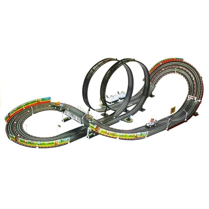 Elektryczny tor wyścigowy z pętlami i samochodzikami