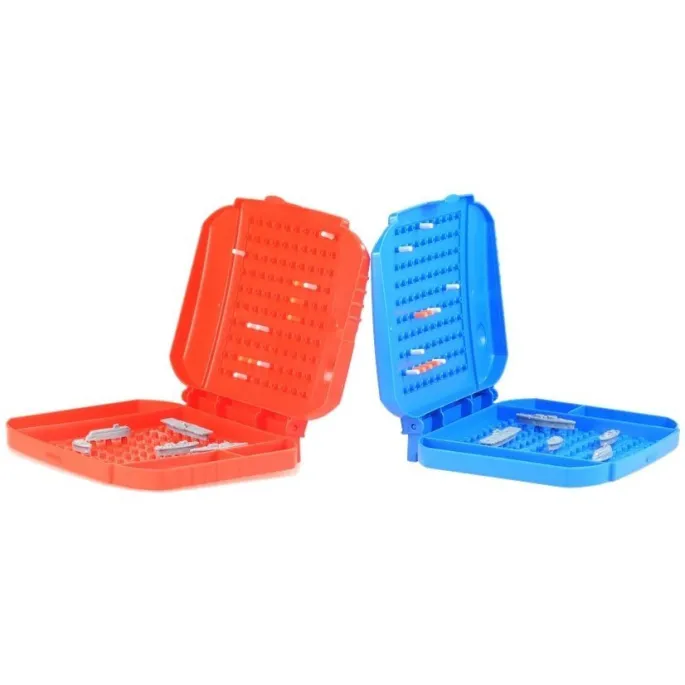 Widok opakowania gry w statki Bitwa Morska dla dzieci