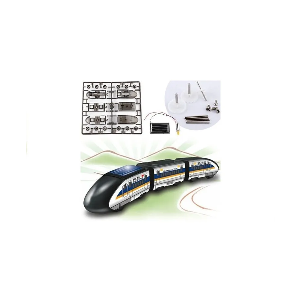 Solarna zabawka pociąg bullet train w promieniach słońca