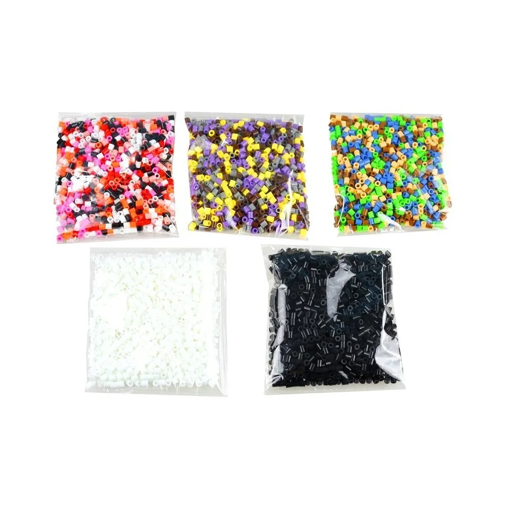 Kolorowe koraliki w 12 odcieniach do samodzielnego układania wzorów