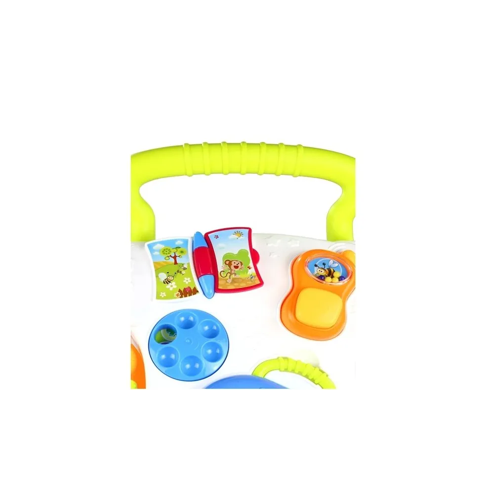 Pchacz z białą tablicą, książeczką i grzechotką dla dzieci powyżej 9 miesięcy