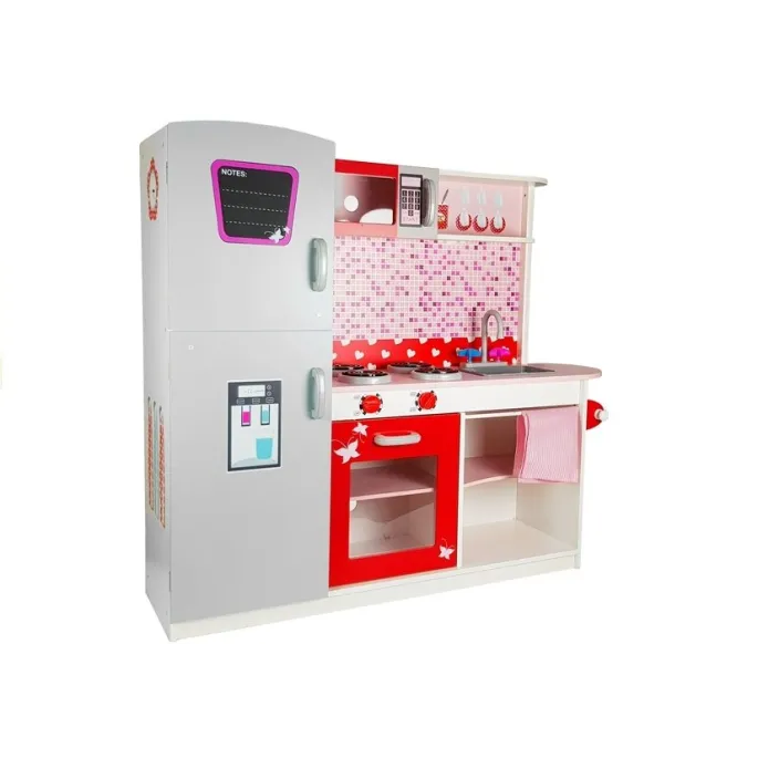 Otwierana lodówka z półkami w dziecięcej kuchni Jola