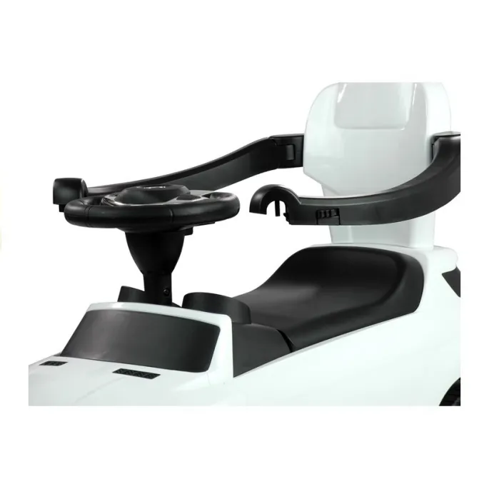 Nowoczesny biały jeździk 3w1 z wygodnym oparciem dla dziecka