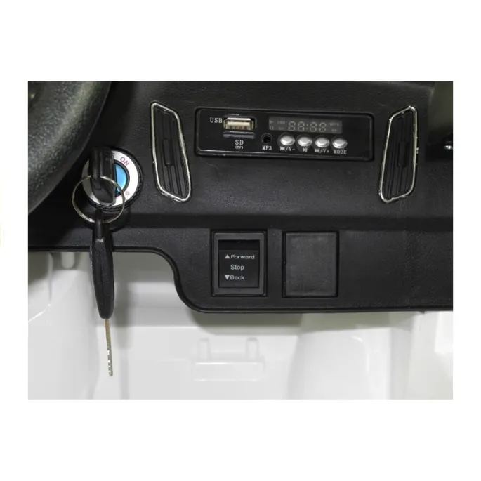 Auto na akumulator Ford Focus Czerwony Lakierowany