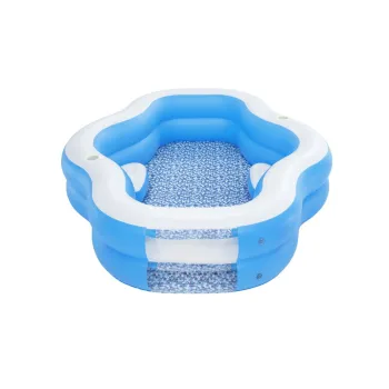 Wytrzymały basen winylowy Bestway 54409 na tarasie dla rodzin