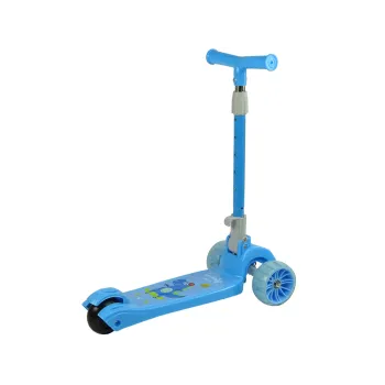 Detal świecącego koła hulajnogi balansowej, efekt LED w ruchu