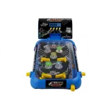 Motyw piłkarski ozdabiający planszę Pinball Flipper dla młodych graczy