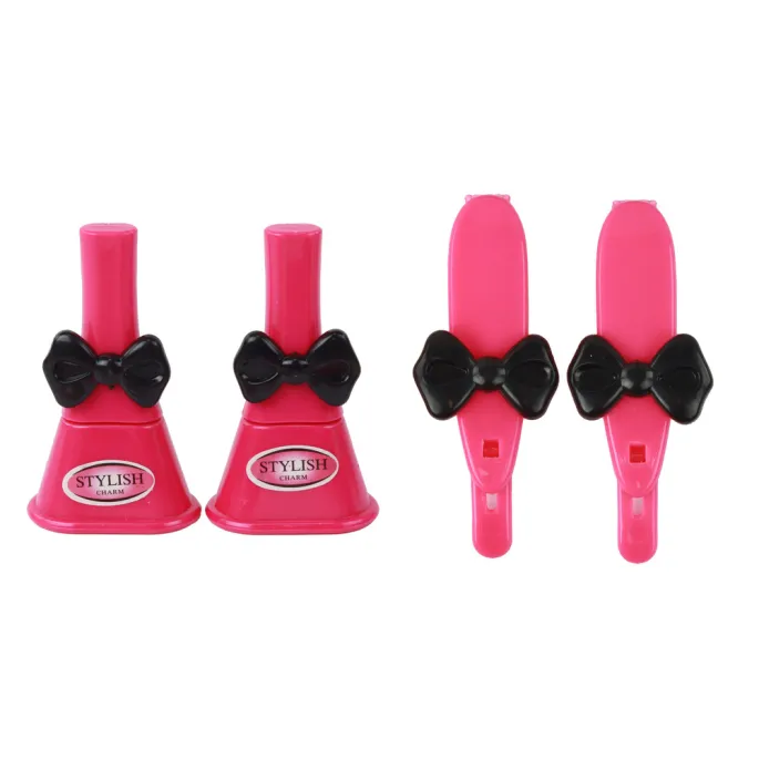 Zestaw kosmetyczny z lakierami i cieniami dla dzieci powyżej 3 lat