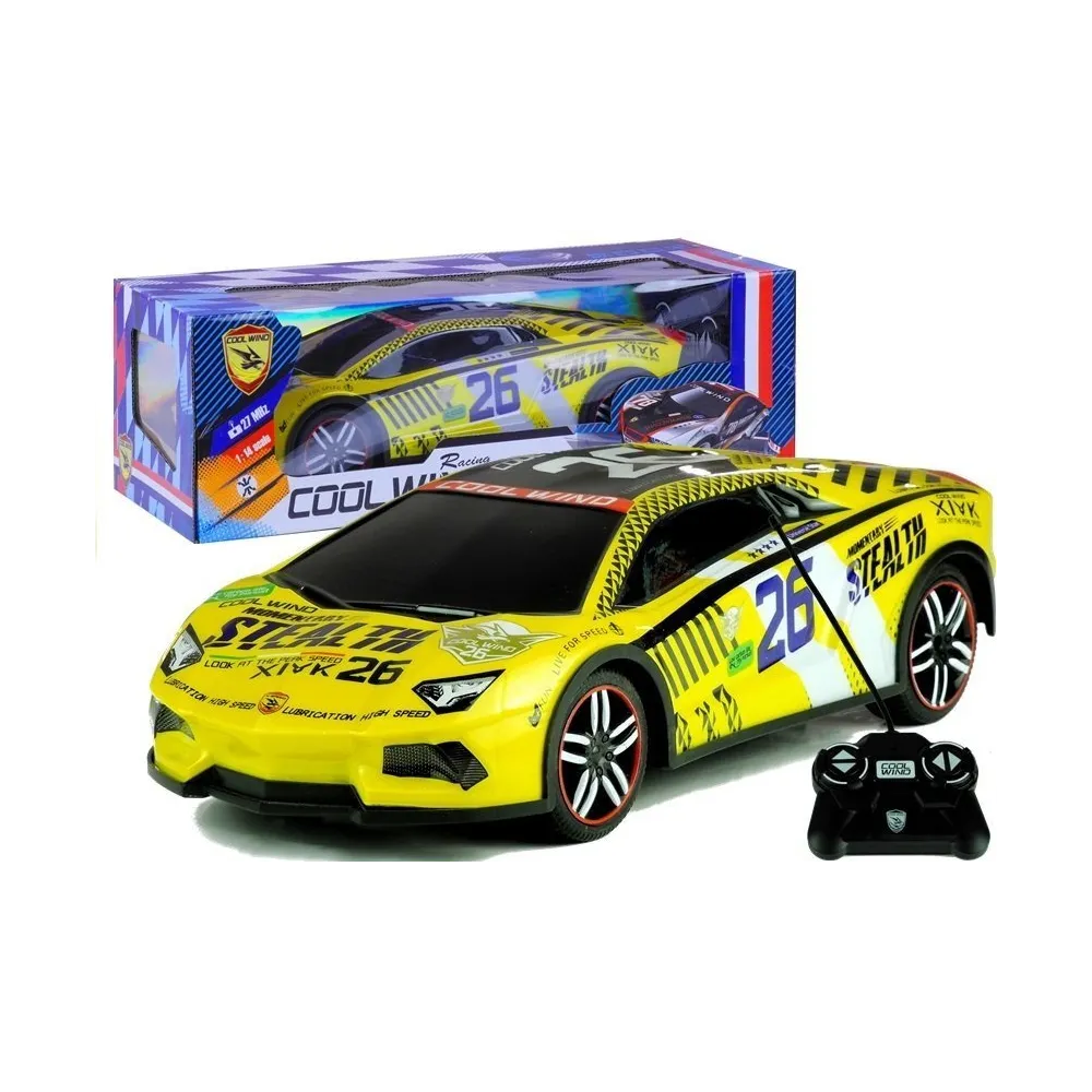 Zabawka RC w dynamicznej pozie podczas skręcania