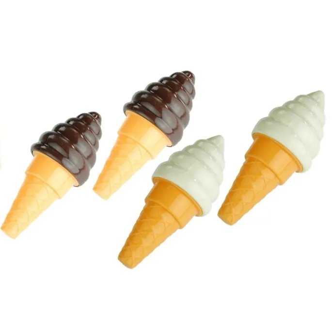 Różnorodne elementy zestawu urodzinowego rozwijające kreatywność