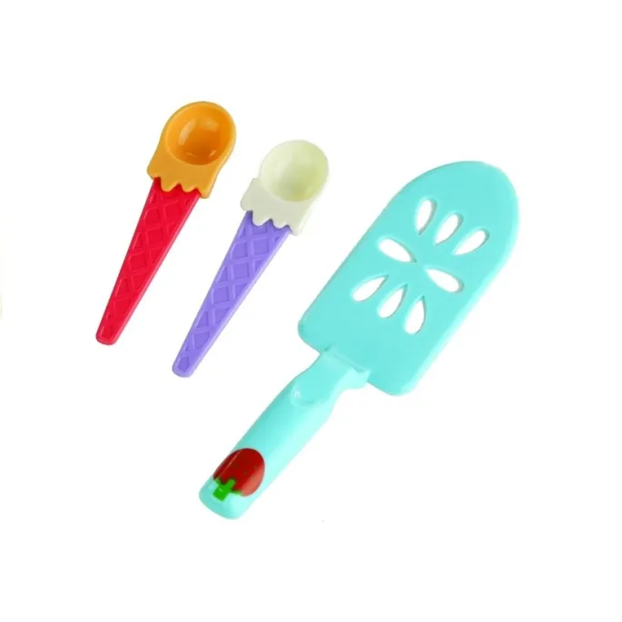 Zabawka edukacyjna – serwis urodzinowy z tortem i muffinkami