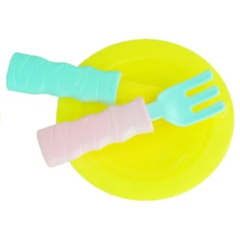 Zestaw zabawkowy z talerzykami, sztućcami i świeczkami LED