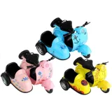 Motorek zabawkowy na napęd pull-back w trzech kolorach dla dzieci