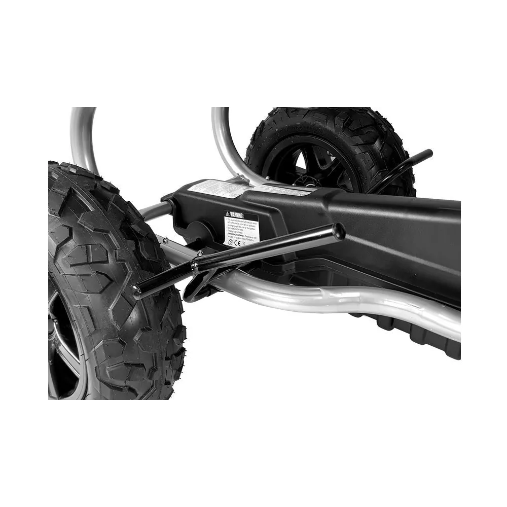 Gokart na pedały B012 dla dzieci powyżej 6 lat na trawie